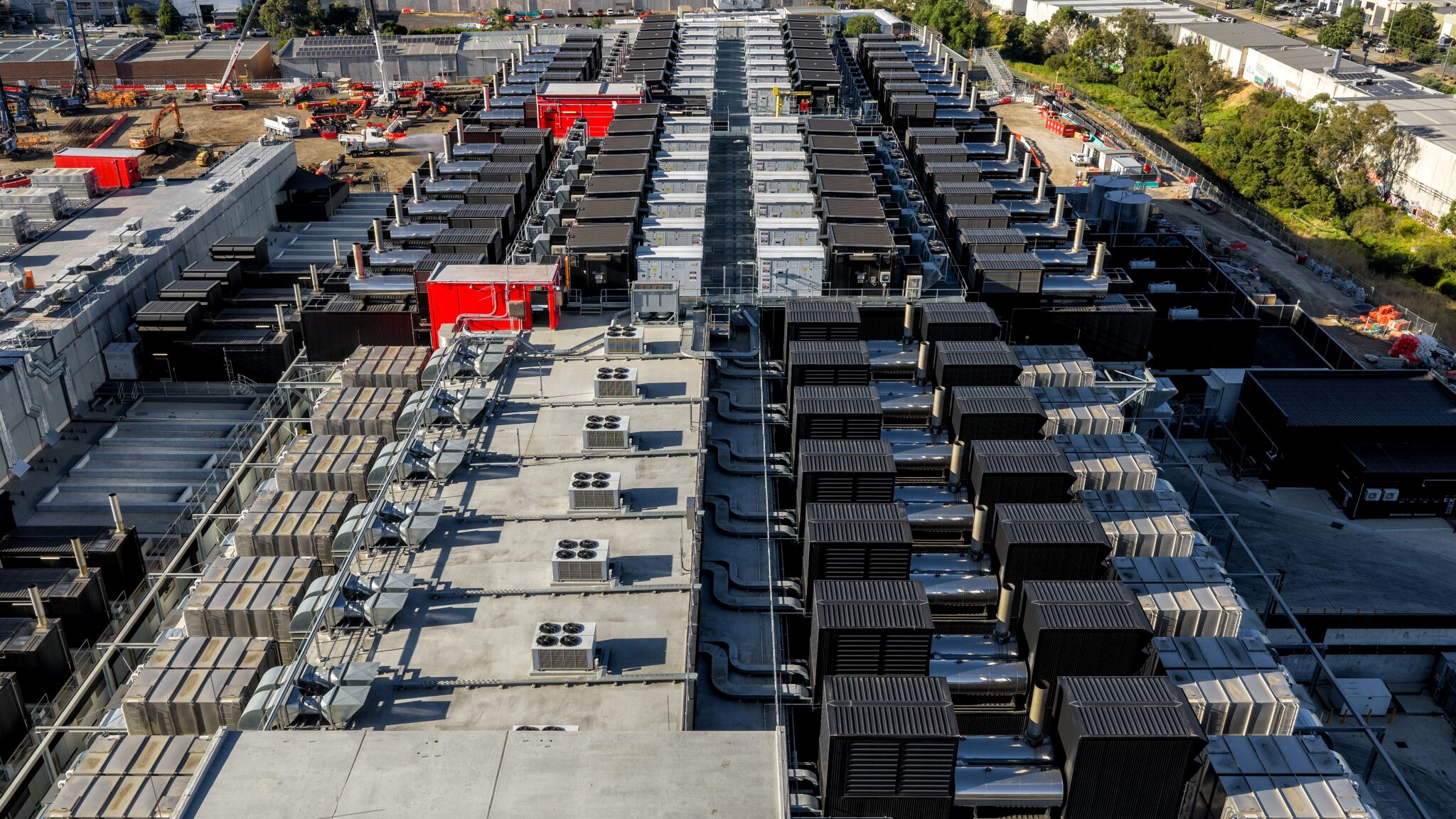 Chillers and heat rejection, rooftop